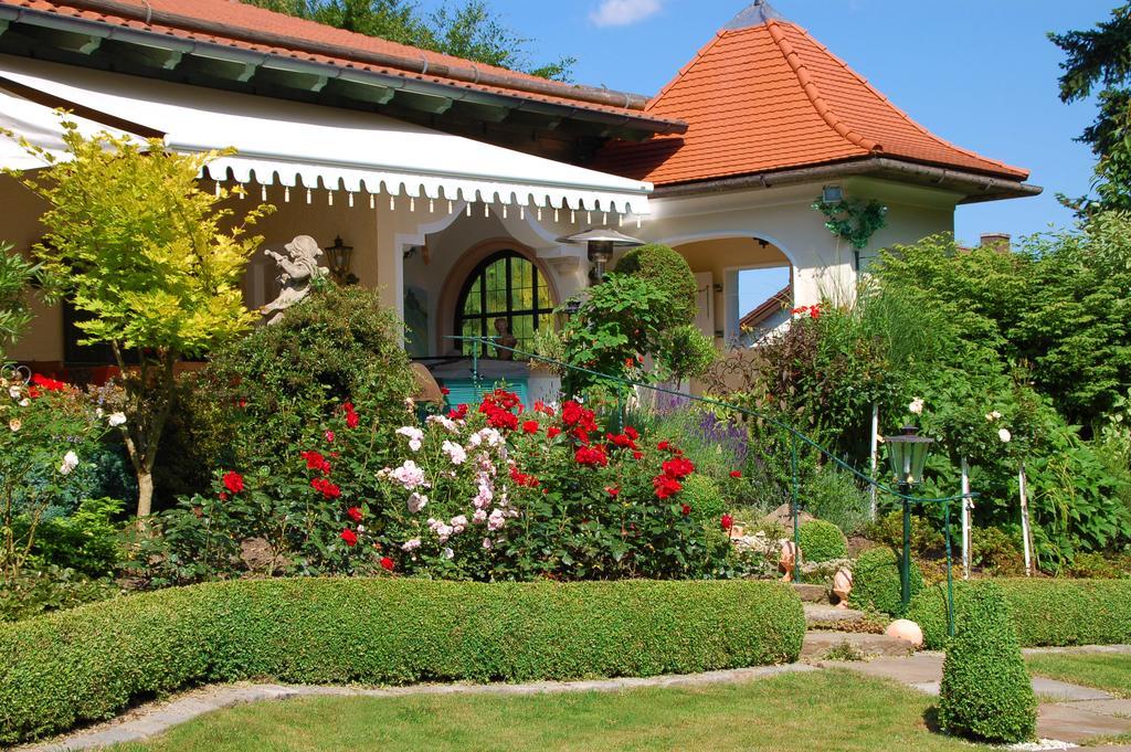 Апартаменти Haeusl Im Park Бад-Бірнбах Екстер'єр фото